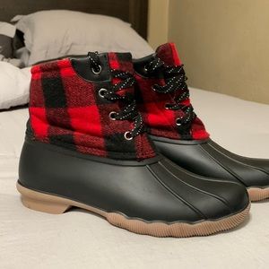 Black and red check rain boots